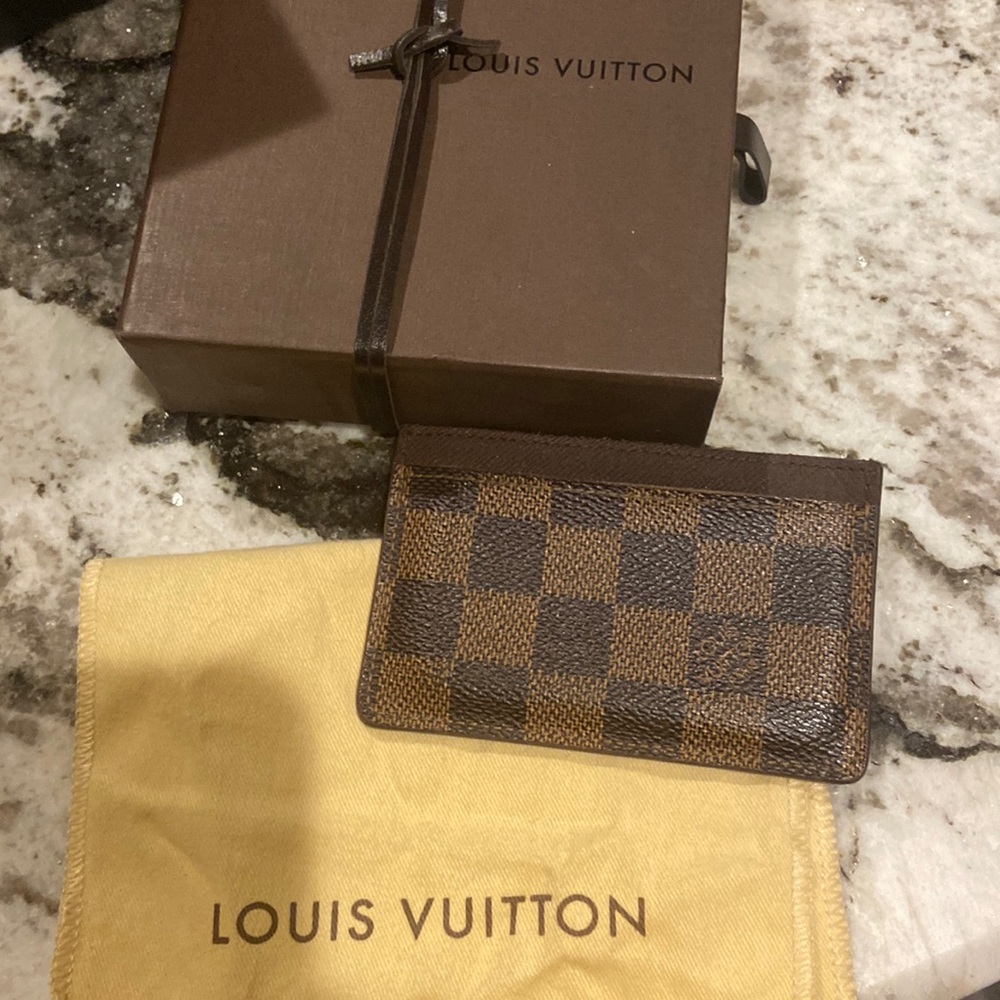 Louis Vuitton Damier cardholder
